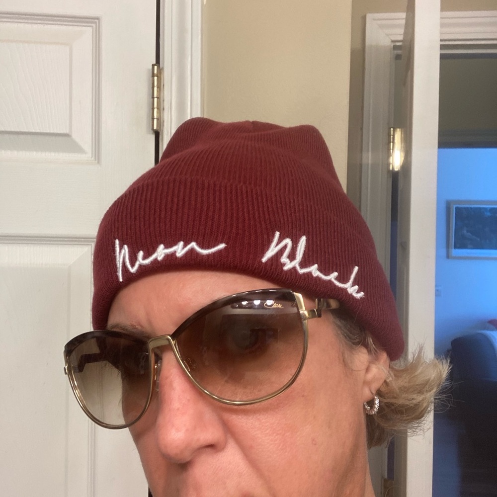 Sunglasses - Picture 3 of 4